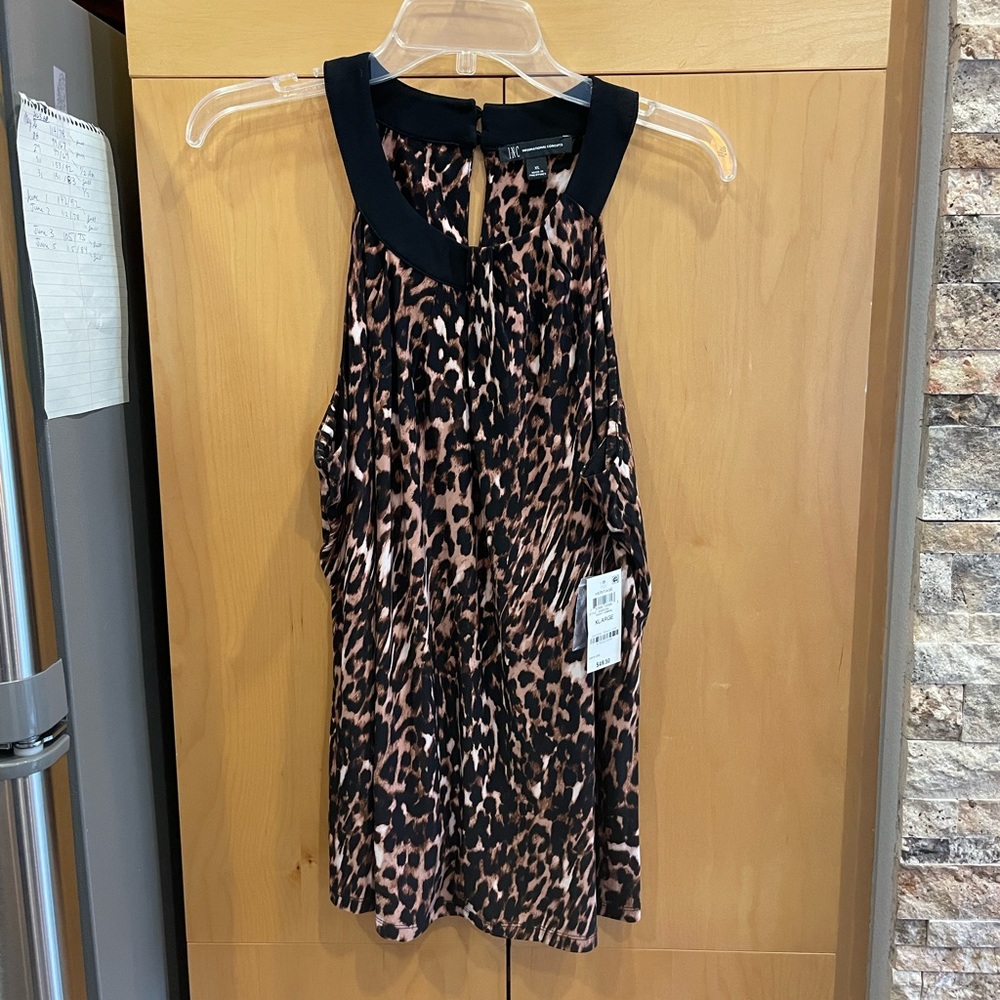 NEW! High neck INC top